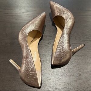 Vince Camuto Women's Gray Silver Metallic Snake Skin Stiletto Pumps Heels Sz 8M